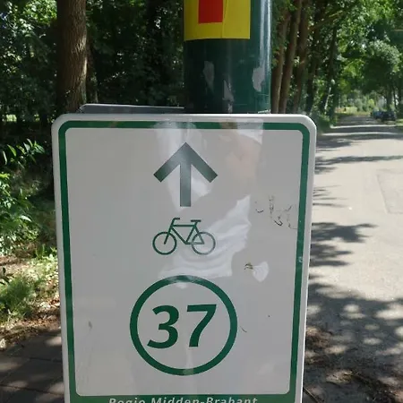 Achterom * Loon op Zand