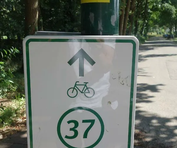 Achterom * Loon op Zand